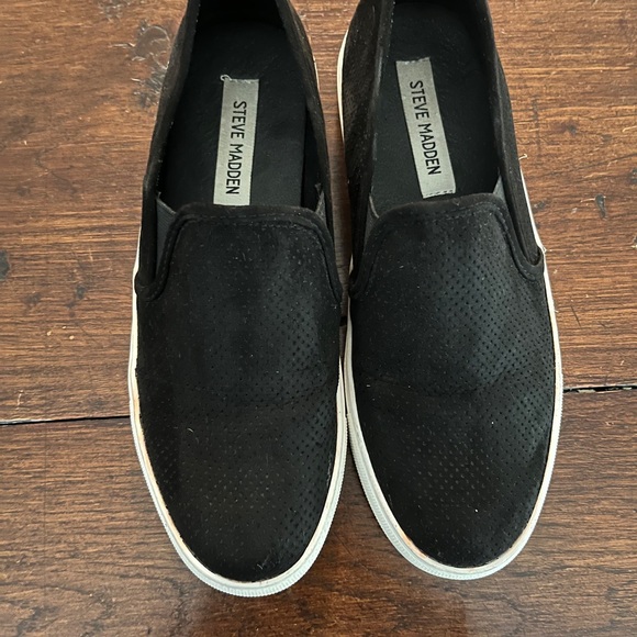 Steve Madden Slip on Sneakers Black - Picture 3 of 4